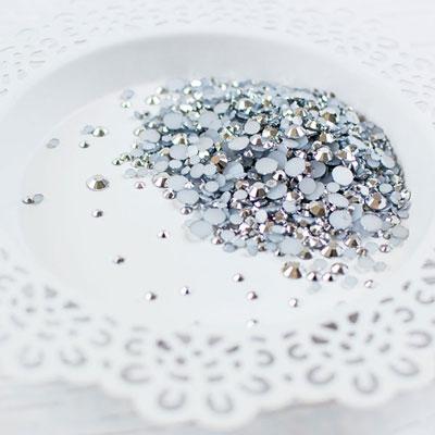 PRETTY PINK POSH:  Jewels | Metallic Silver